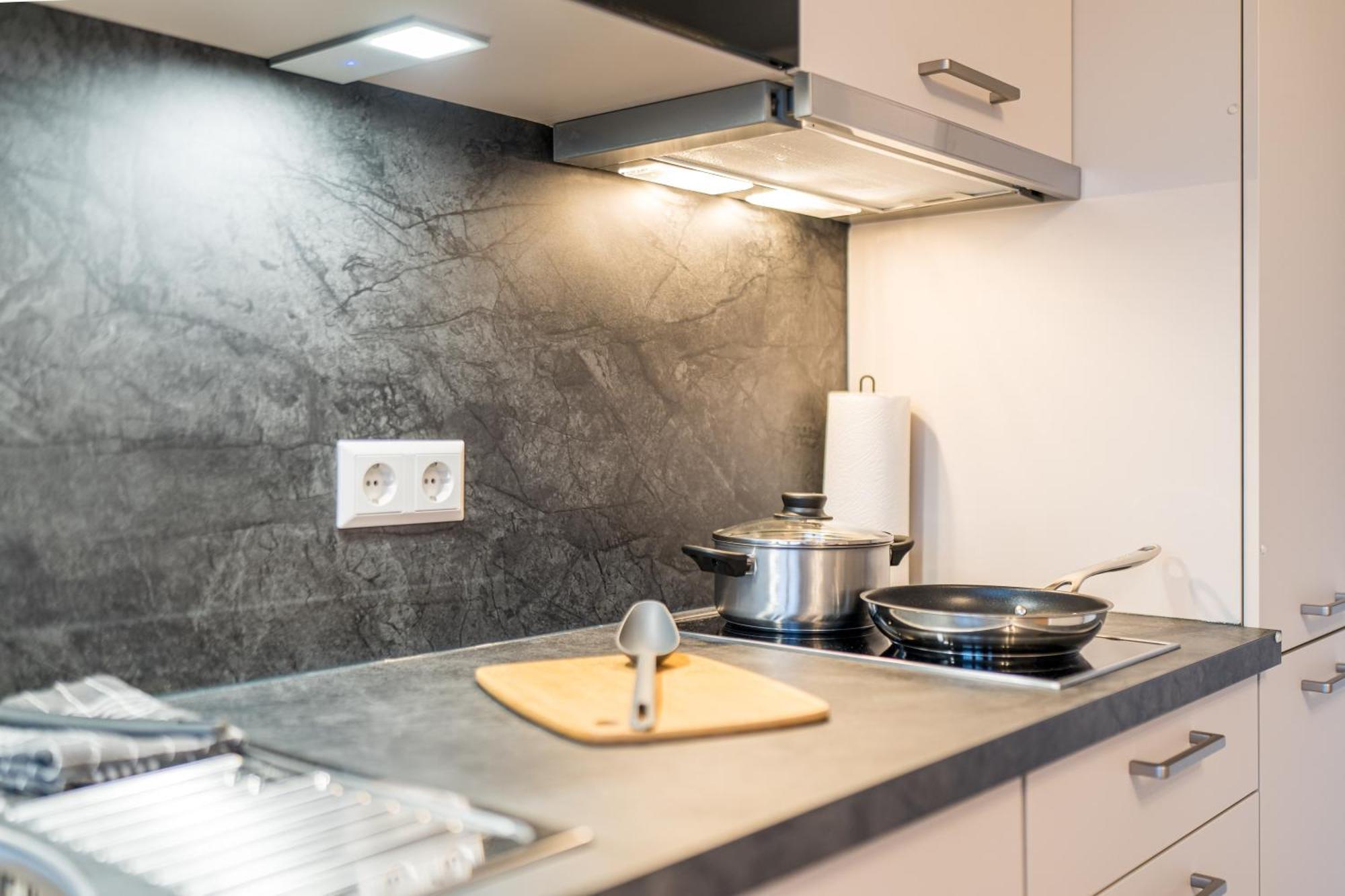Basis 8 Apartment Kussaberg Phòng bức ảnh